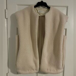 NWOT Women’s Anthropologie cream sherpa vest - brand is Self Contrast - OS